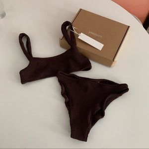 NWT youswim Aplomb Standard Waist in Espresso